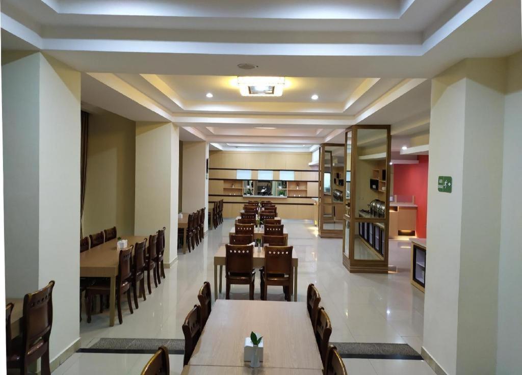 Rangkayobasa Hotel Padang Panjang Букиттинги Экстерьер фото