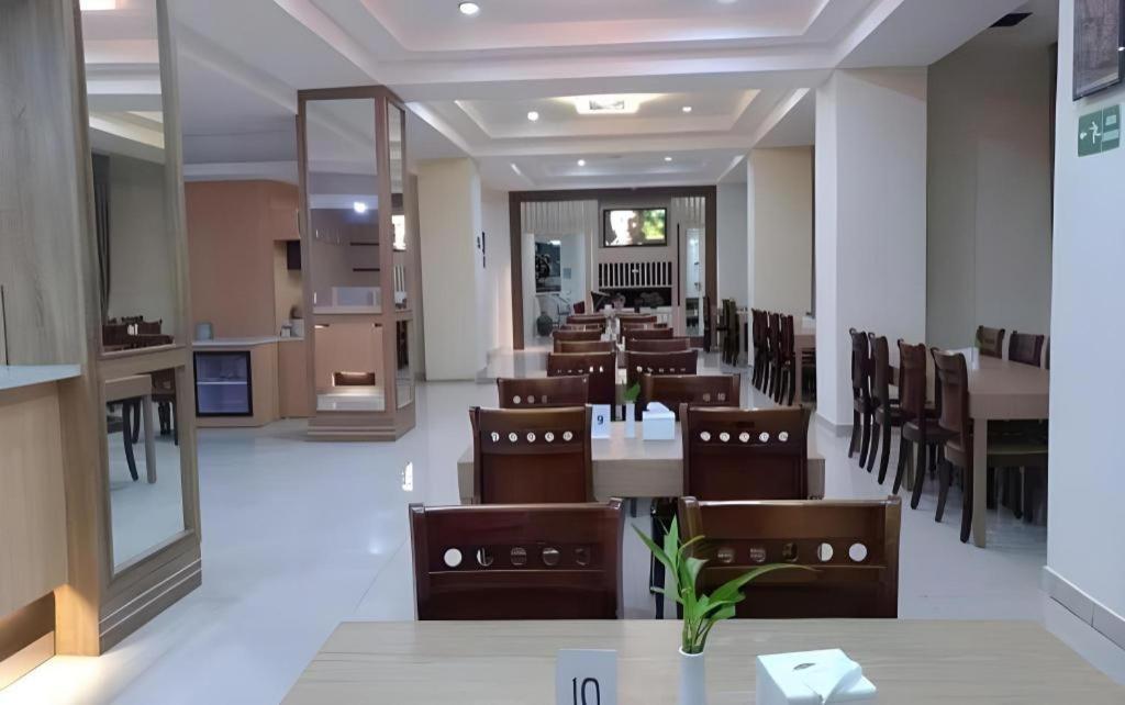 Rangkayobasa Hotel Padang Panjang Букиттинги Экстерьер фото